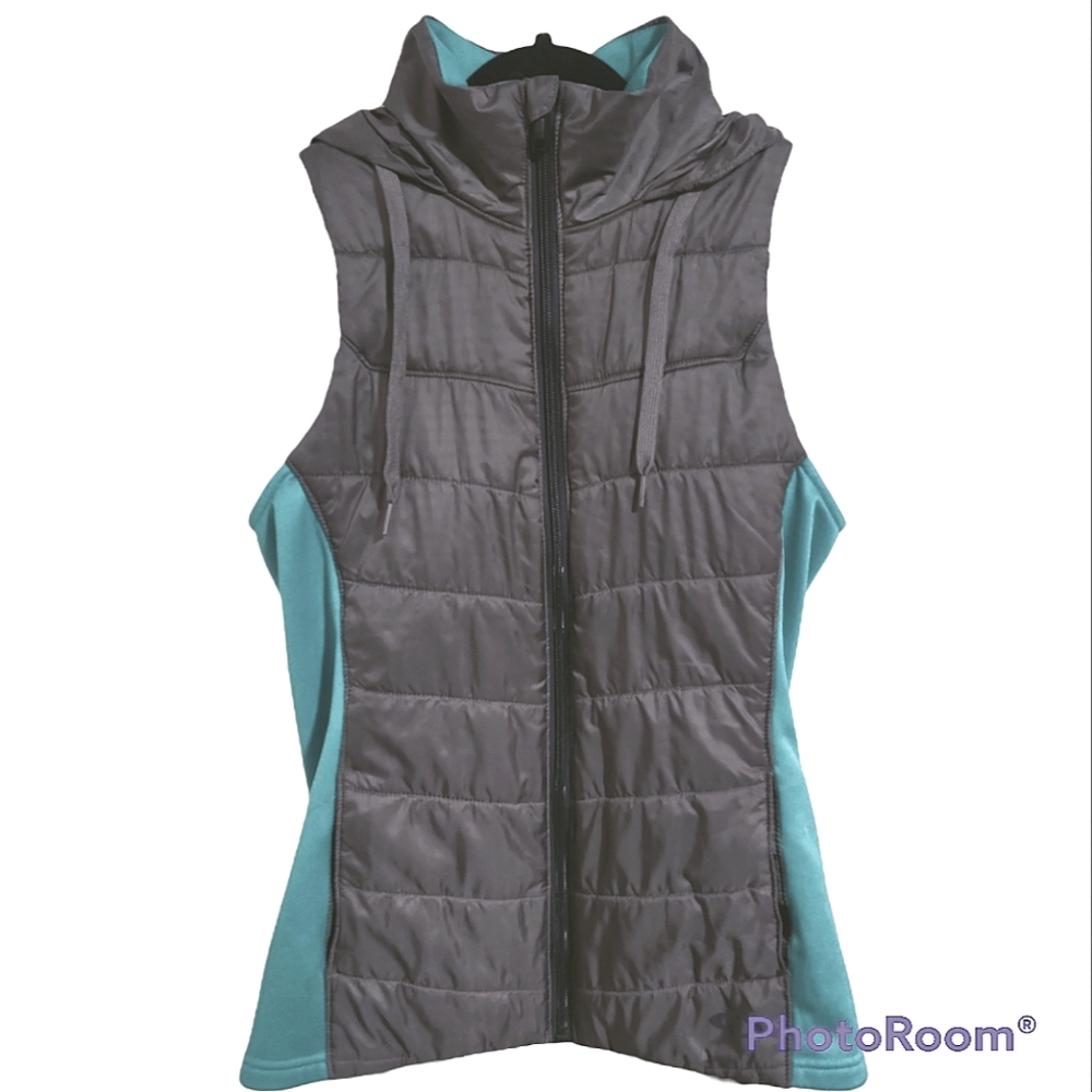 Oakley vest